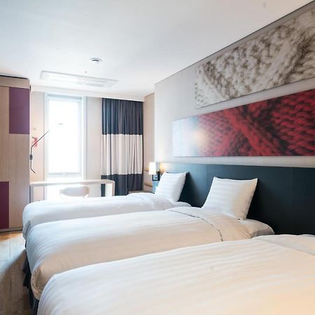 ไอบิส แอมบาสซาเดอร์ พูซาน แฮอุนแด Hotel ปูซาน ภายนอก รูปภาพ