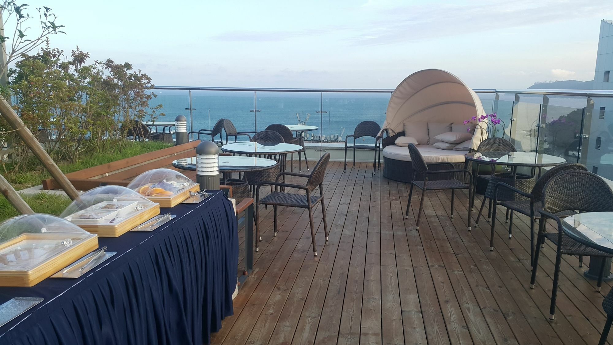 ไอบิส แอมบาสซาเดอร์ พูซาน แฮอุนแด Hotel ปูซาน ภายนอก รูปภาพ