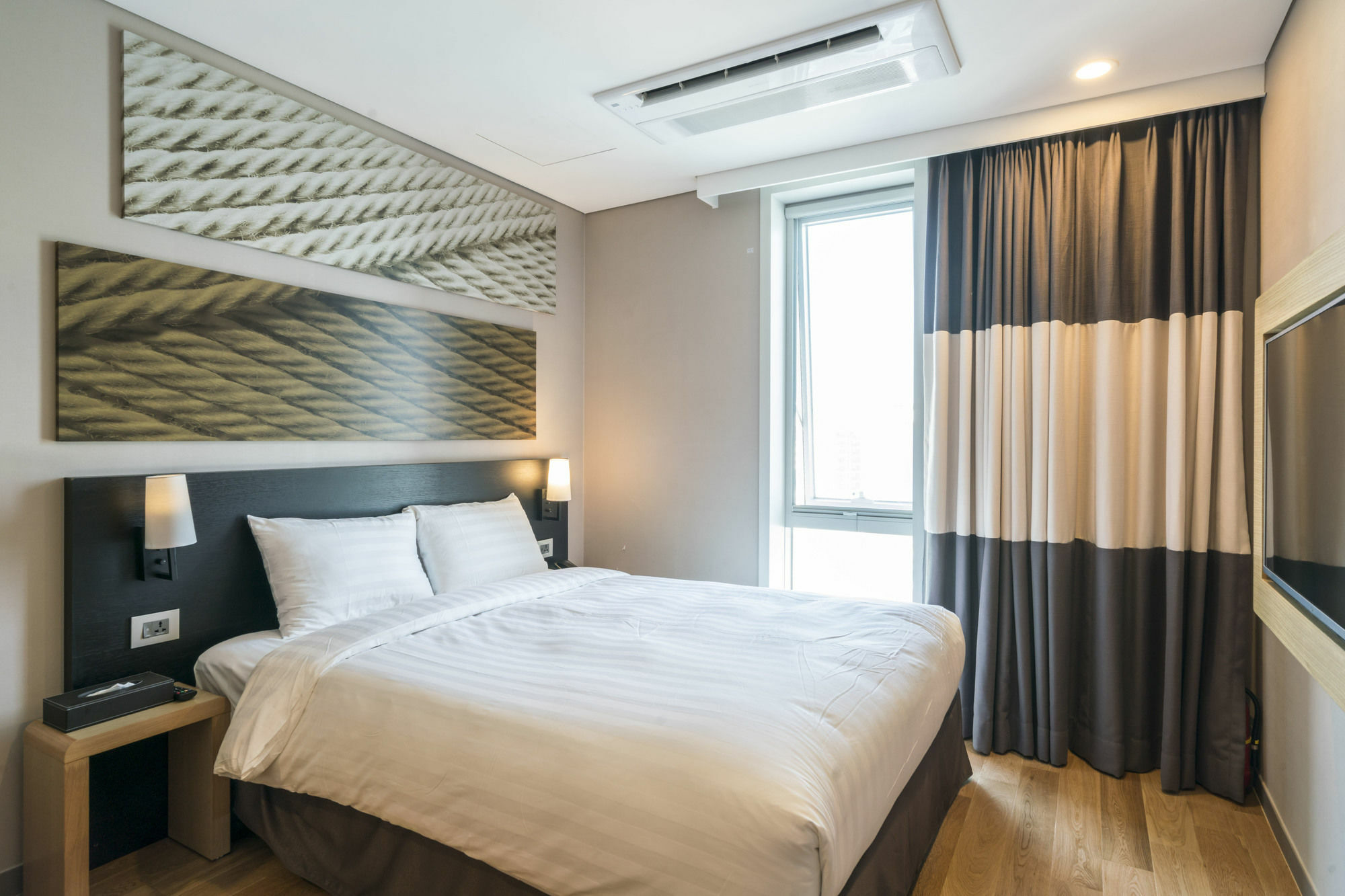 ไอบิส แอมบาสซาเดอร์ พูซาน แฮอุนแด Hotel ปูซาน ภายนอก รูปภาพ